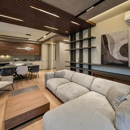 Waterfront - Art Apartment